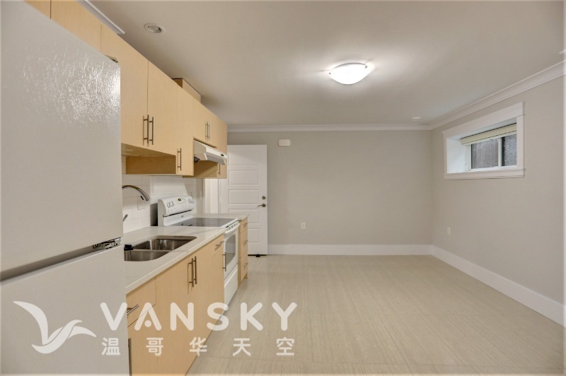 260407132922_2 lower 2bd kitchen living.jpeg